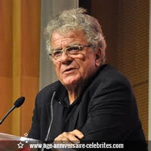 Olivier duhamel est un juriste et politologue spécialiste du droit constitutionnel. QUEL est l'AGE, la TAILLE de Olivier Duhamel - Homme ...