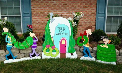 Image Result For Ideas For A Whoville Christmas Christmas Yard
