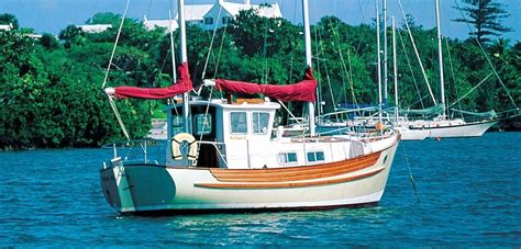 Archived fisher 37 derivative this fisher 37 derivative was built by freeward marine and fitted out privately to a very high standard as a mid wheelhouse sloop rigged motor. Fisher 25 Motorsailer | Cool boats, Luxury sailing yachts ...