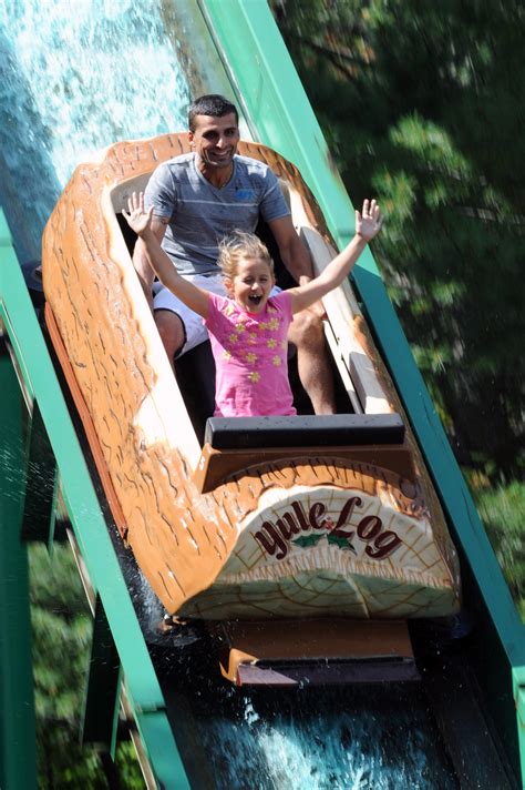 Log Flume Ride At Hershey Park Adsdop