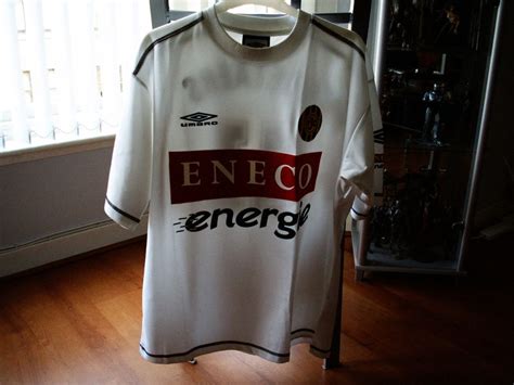 Dit roda jc shirt kan je binnenkort kopen. Roda JC Away football shirt 2002 - 2004.
