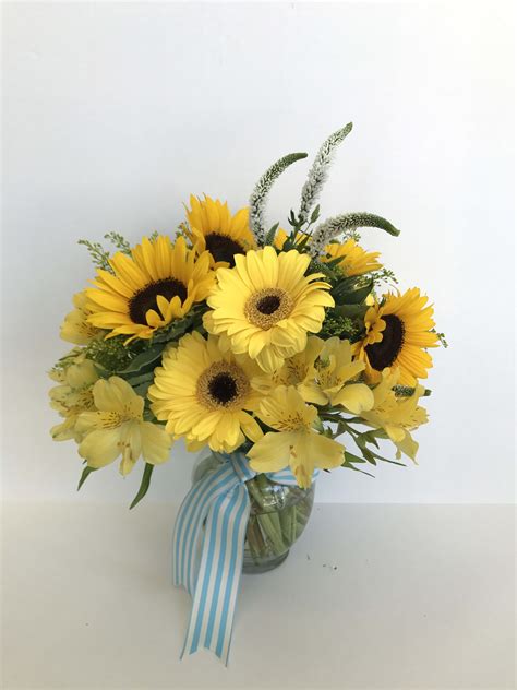 This home is located at 1526 flower st, bakersfield, ca 93305. Sunnyside in Bakersfield, CA | House of Flowers