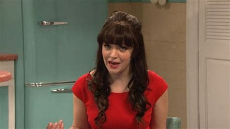 Abby Elliott Wont Be Returning To Saturday Night Live