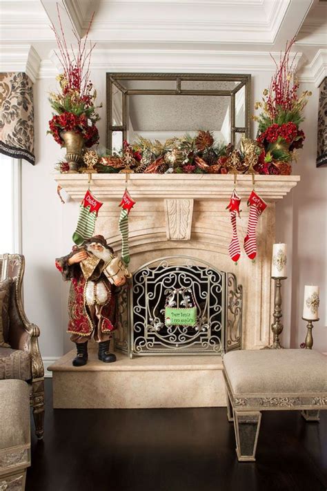 35 Beautiful Christmas Mantels Christmas Mantel Decorations Holiday