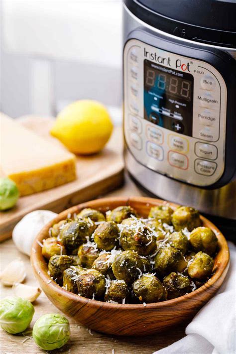 Instant pot brussels sprouts are the definition of an easy side dish. 5-Ingredient Garlic Roasted Instant Pot Brussel Sprouts ...