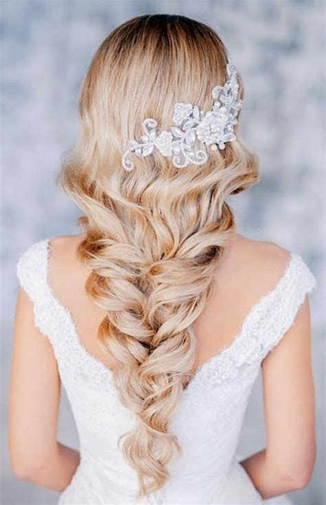 10 Peinados de novia que querrás lucir el día de tu boda Son hermosos