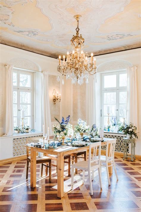 Blaues haus ретвитнул(а) polizei münchen. Glamouröse Blau-Weiß-Gold-Inspiration im Bamberger Haus ...