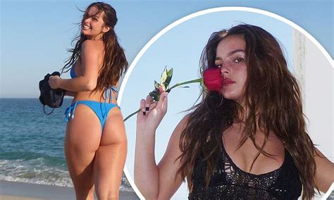 Addison Rae Flashes Her Bikini Bottoms In Cheeky Vacations Snaps Daily Mail Online