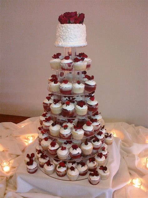 The wedding cake design will certainly connect to your choice for the kind of wedding you are having and the total tone you are taking, whether formal, informal, contemporary, traditional, outdoor or indoor. Safeway Bakery Cupcake Cake Designs | Got Shares ...