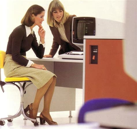Office Girls Old Computers Computer Love Computer History