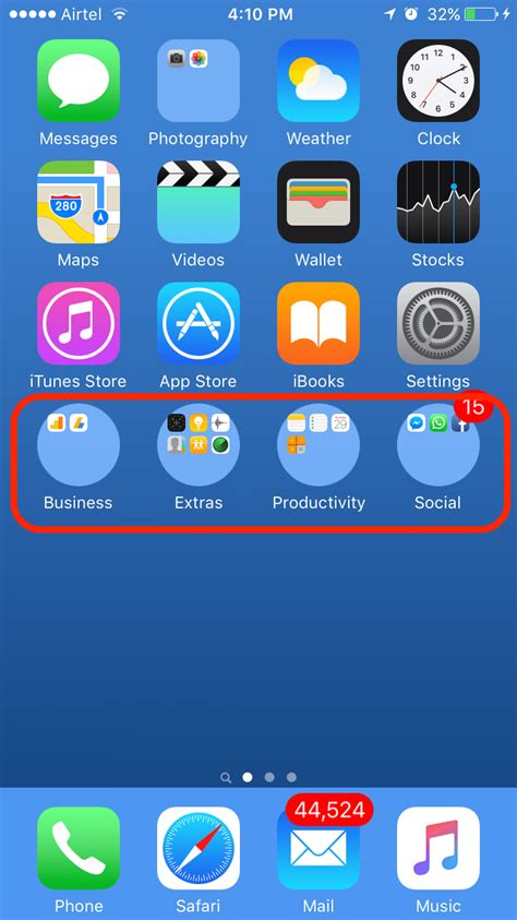 Do you know you can make your home screen folders round by simply