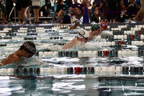 Swim And Dive Vanquished By Vandegrift In Mavwood Invitational