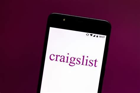 Craigslist Finally Launches An Official Iphone App