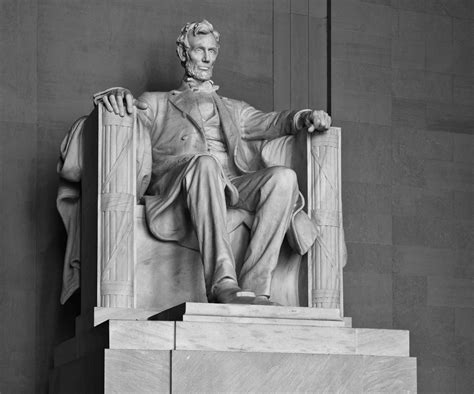 Filelincoln Memorial Lincoln Contrasty Wikimedia Commons