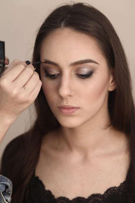 Aprenda Truque Que Afina O Rosto Em Maquiagem Para Festa Samara Makeup