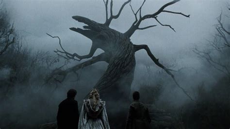34 Breathtakingly Beautiful Scenes From Horror Movies Sleepy Hollow