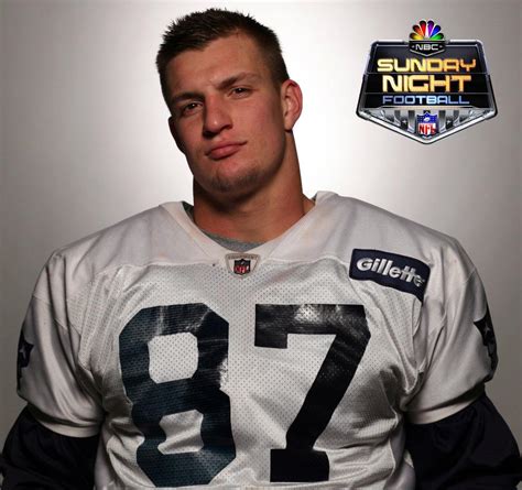 Tampa bay buccaneers tight end. Rob Gronkowski underwent an MRI on his back - Patriots Gab