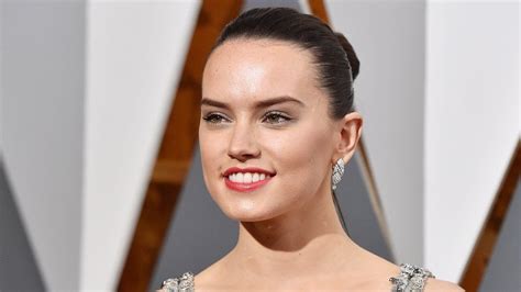 Ridley never joined twitter but she has remained on facebook, presumably 'i'm just not equipped for instagram. Daisy Ridley 'will not apologise' for her body size after ...