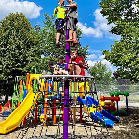 Clarksville Splashpad & Volunteer Park | Clarksville IA