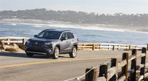 The 2019 toyota rav4 is ranked #7 in 2019 affordable compact suvs by u.s. 2019 Toyota RAV4 first drive review: Compact SUV makes ...