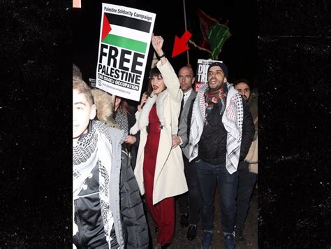 Serenity insurance was the first company to offer sr22 auto insurance to the public. Bella Hadid Joins 'Free Palestine' Protest in London | Bella hadid, Palestine, Hadid