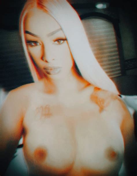 Yailin La Mas Viral Xxx Selfie Nude Dfhyvcd