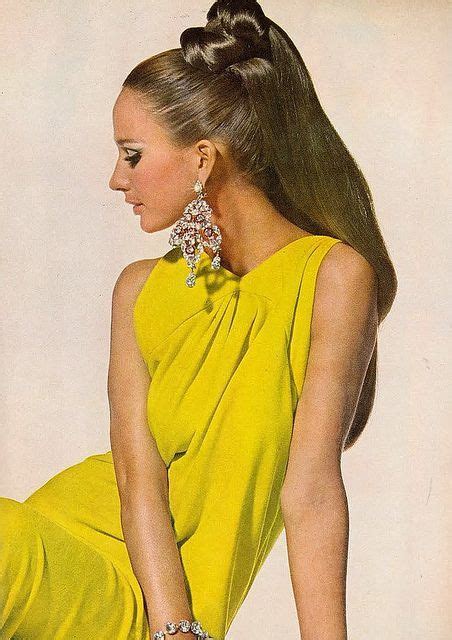 Vintage Elegant Editorial Sixties Fashion 1960s Fashion Fashion