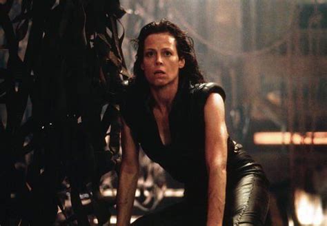 Amazing Actress And Gorgeous From Imdb Com Alien Resurrection