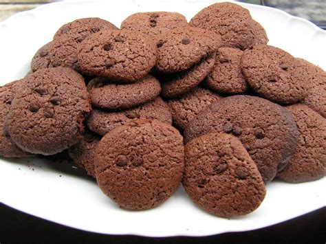 I biscotti morbidi al cioccolato sono una ricetta che vi stupirà al primo morso. Biscotti al cioccolato (Foto) | 10elol