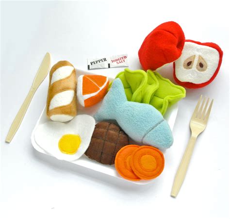 Quick And Easy Diy Pretend Play Food Set Fish Burgers Carrots And
