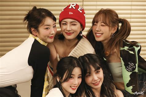 4 Heartfelt Lyrics From Apink's Newest Title Track 'DND' - TRENDS - All