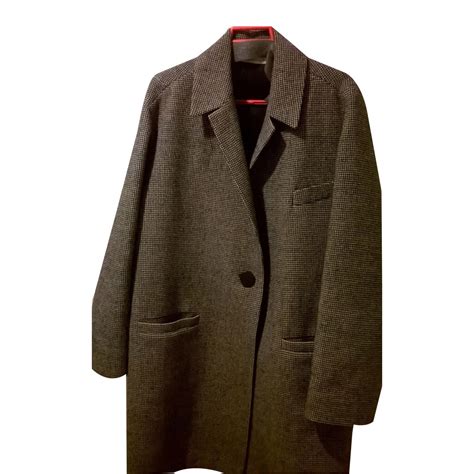 Tissu en laine mélangée coupe courte style oversize croisé col à revers manches longues trois soyez le premier à laisser votre avis sur mango manteau croisé laine marron medio | manteau. Manteaux Balenciaga Manteau Balenciaga Laine Marron ref ...