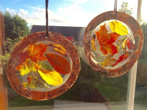 Autumn Leaf Suncatchers Clares Little Tots Harvest Crafts Autumn