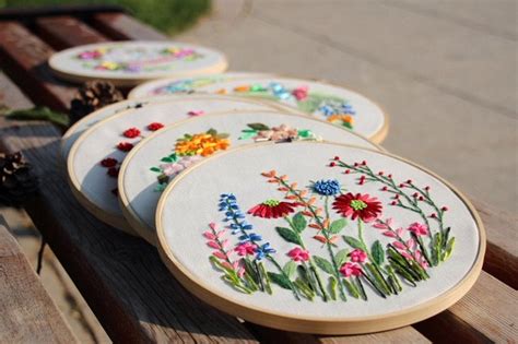DIY Embroidery Kit Hand Embroidery Kit Floral Hoop Art kit | Etsy