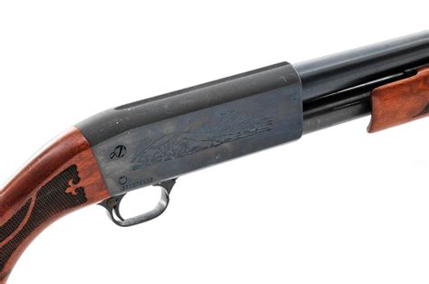 Ithaca Gun Co Model 37 Featherlight Shotgun