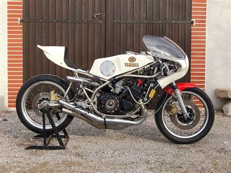 The golden glow surrounding yamaha's tz750 is part legend, part reality. Yamaha TZ 750 | Motos