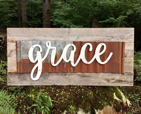 Large Grace Sign Grace Name Signs Rustic Home Decor Rustic Etsy España