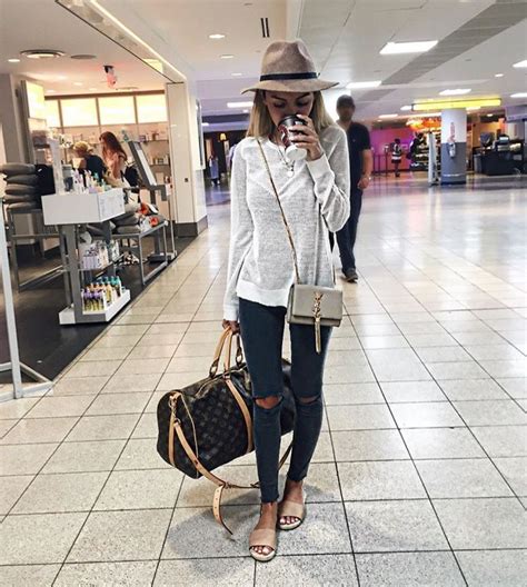 Summer Airplane Outfits Travel Style 12 Travel Outfit Summer