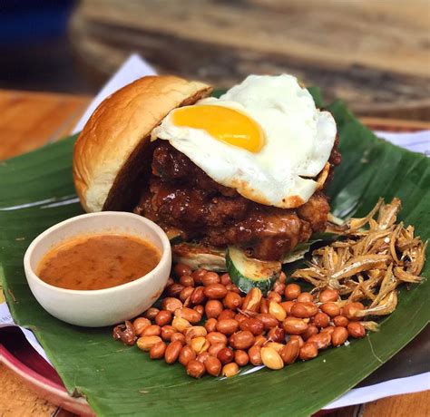 Looks like burger king malaysia is one step ahead of mcd in malaysia as nasi lemak burger is only available for mcdonald's in singapore. Satisfy Your Nasi Lemak Burger Cravings At These 5 ...