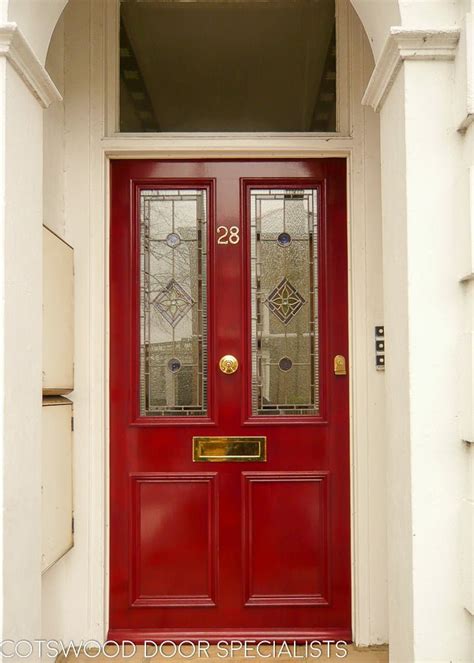 33 просмотра 3 года назад. Red Victorian front door with leaded glass - Cotswood Doors