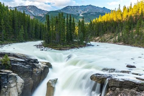 Sunwapta Falls In Jasper National Park Canada Charismatic Planet