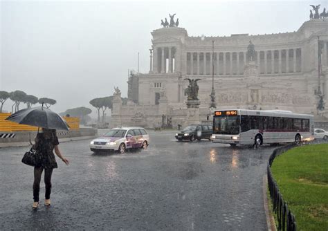 Guarda il calendario con le previsioni del tempo in arrivo a milano! Previsioni meteo Roma: maltempo in giornata, domani ...