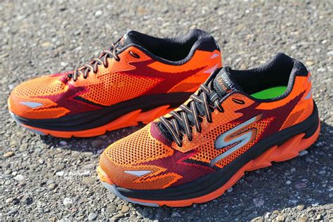 Fast & free shipping on all skechers shoes at zappos! Megalomanie! Skechers GoRun Ultra R - Soq.de