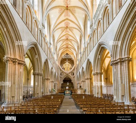 Nave Of Wells Cathedral Wells Somerset England Uk Stock Photo Alamy