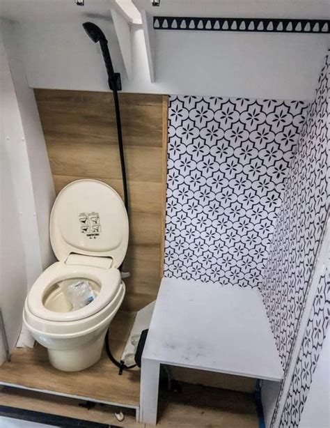 Van Life Toilet Bathroom Washroom Flush Toilet Full Bath Toilets
