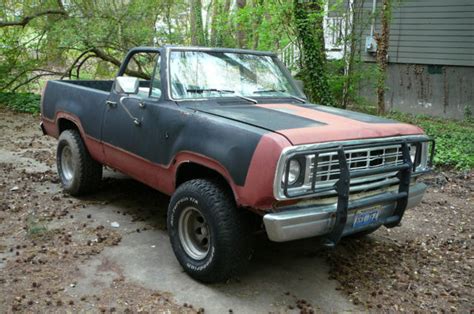Very Rare Fully Convertible Full Time 4x4 440ci 4bbl 1975 Dodge