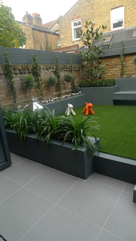 We did not find results for: Modern small low maintenance garden fake grass grey raised ...