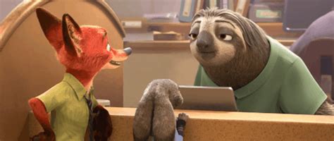 What do you call a three humped camel? 《Zootopia疯狂动物城》各种动物英文怎么说 - 问吧