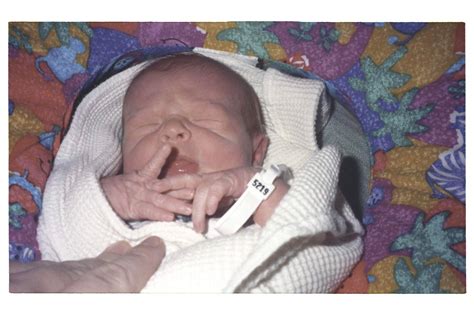 1 Day Old Baby 100 Year Old Hands Roldbabies