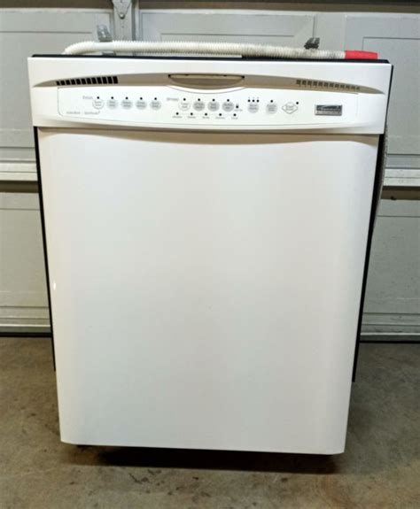 Kenmore elite dishwasher model# 665.15912001. Kenmore Elite Sani Wash Dishwasher *Good Condition/ Will ...